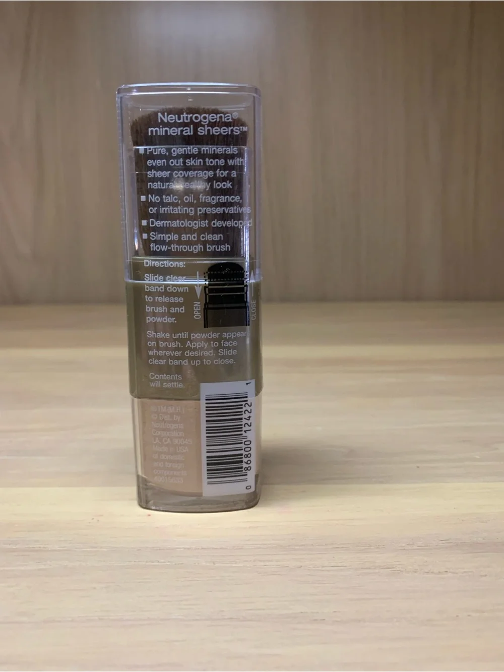 Neutrogena Mineral Sheers Powder Foundation - Fair to Light (Beige/Tan)